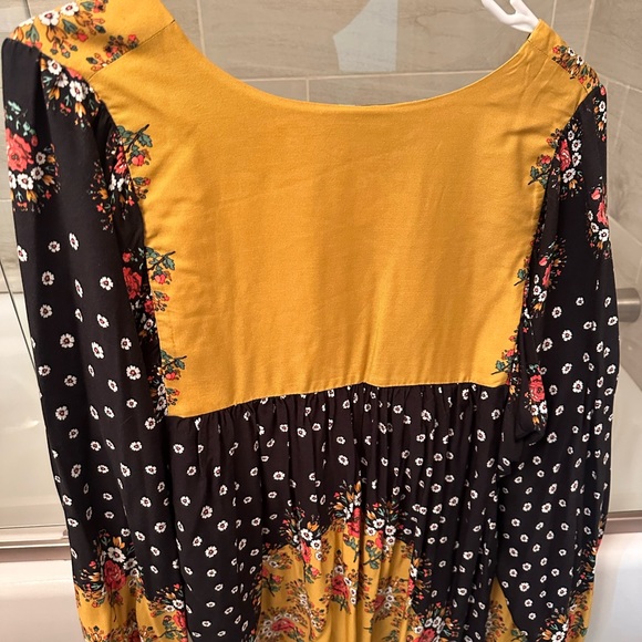 Farm Rio Top - Picture 2 of 4